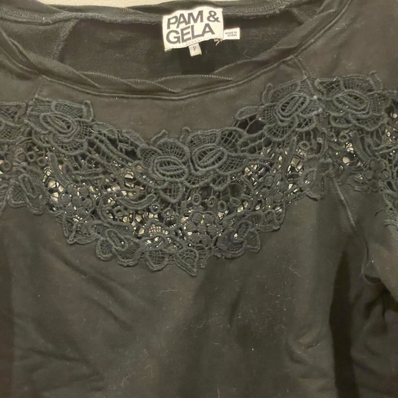 Pam and Gela sweatshirt Size P - Picture 2 of 3